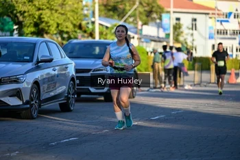 Runner Photo 1496093