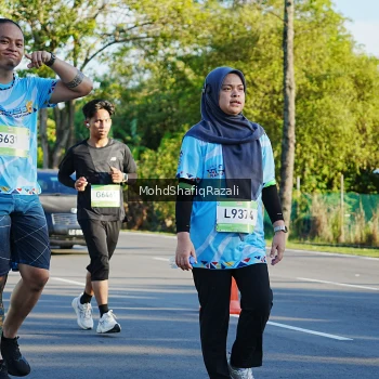 Runner Photo 1496166