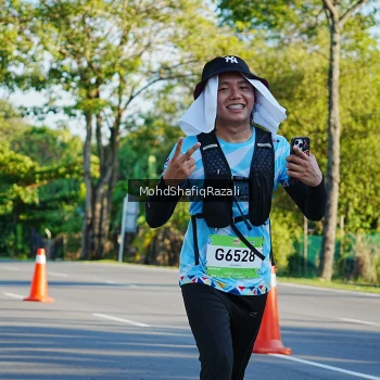 Runner Photo 1496169