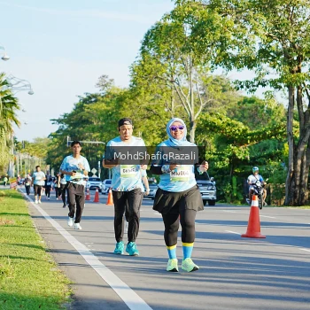 Runner Photo 1496205