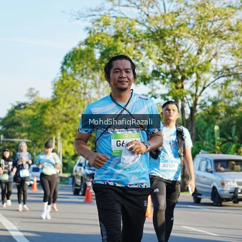 Runner Photo 1496235