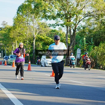 Runner Photo 1496273