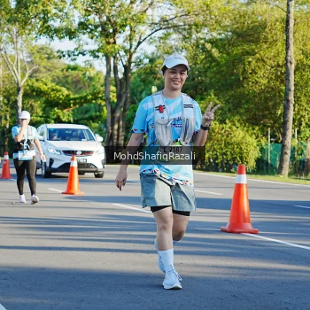 Runner Photo 1496376