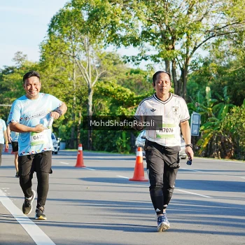 Runner Photo 1496432
