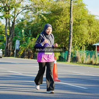 Runner Photo 1496453