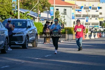 Runner Photo 1496603