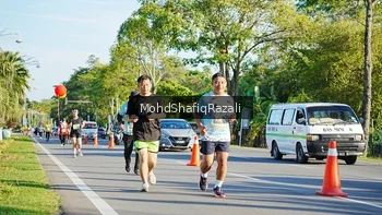 Runner Photo 1496611
