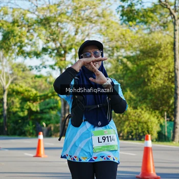 Runner Photo 1496769