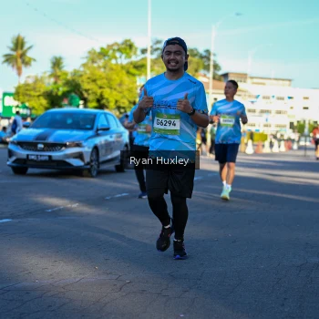 Runner Photo 1496870