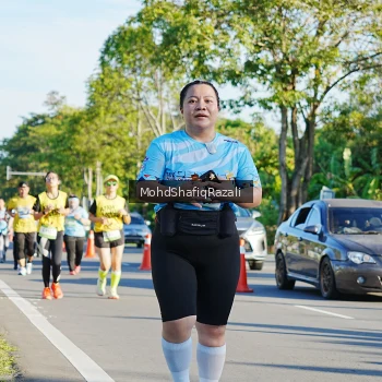 Runner Photo 1496956