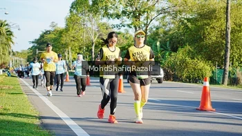 Runner Photo 1496984
