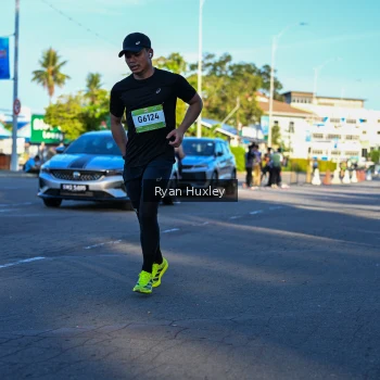 Runner Photo 1497059