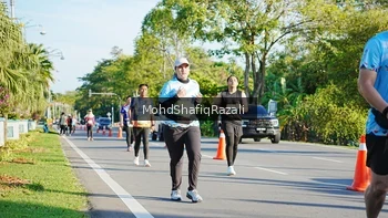 Runner Photo 1497123