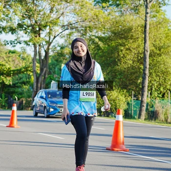 Runner Photo 1497254