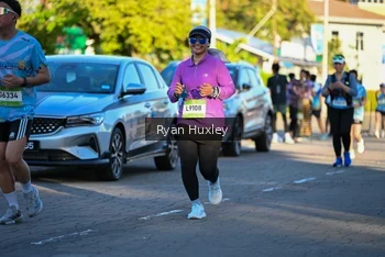 Runner Photo 1497803