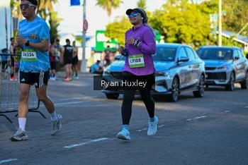 Runner Photo 1497815