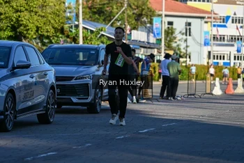 Runner Photo 1498064