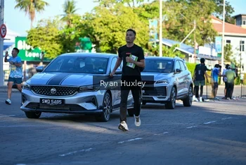 Runner Photo 1498078