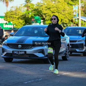 Runner Photo 1498641