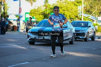 Runner Photo 1498713