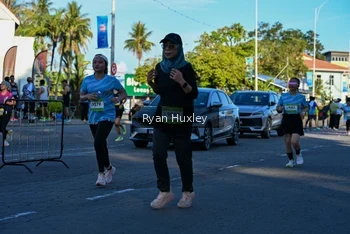 Runner Photo 1498942