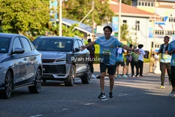 Runner Photo 1498990
