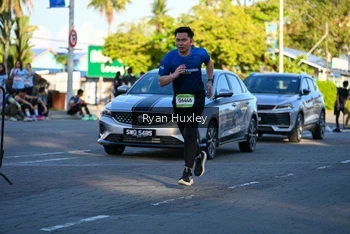 Runner Photo 1499302