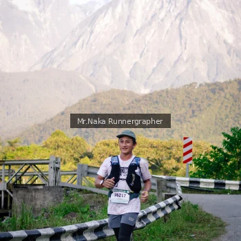 Runner Photo 14996
