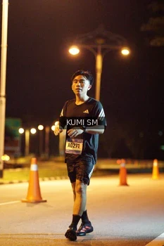 Runner Photo 1499800