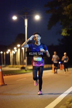 Runner Photo 1500575