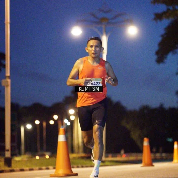 Runner Photo 1500785
