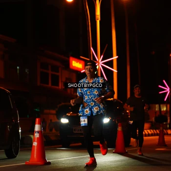 Runner Photo 1501738