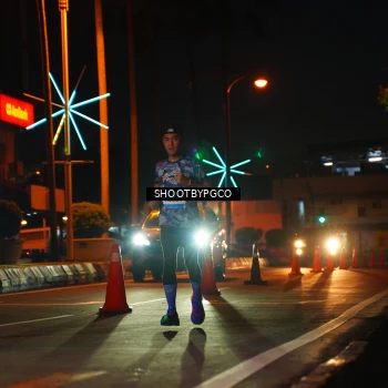 Runner Photo 1502086