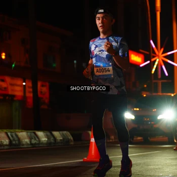 Runner Photo 1502097