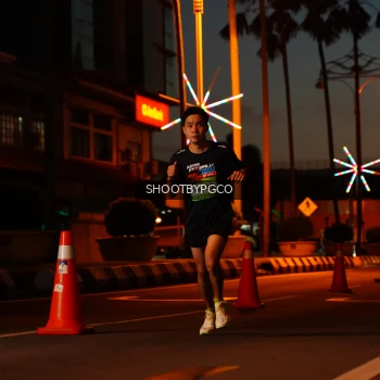 Runner Photo 1502665