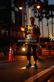 Runner Photo 1502813