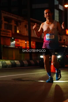 Runner Photo 1502882