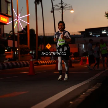 Runner Photo 1502940