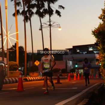 Runner Photo 1503096