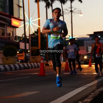 Runner Photo 1503188