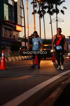 Runner Photo 1503210