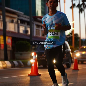 Runner Photo 1503416