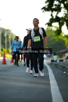 Runner Photo 1503518
