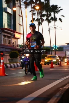 Runner Photo 1503532