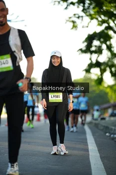 Runner Photo 1503536