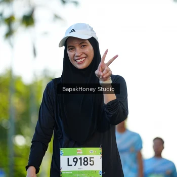Runner Photo 1503576