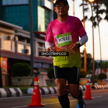 Runner Photo 1503647