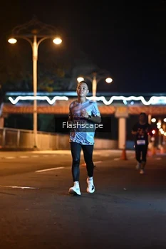 Runner Photo 1503648