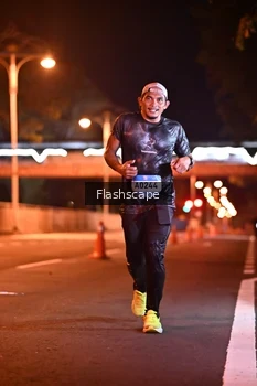 Runner Photo 1503685