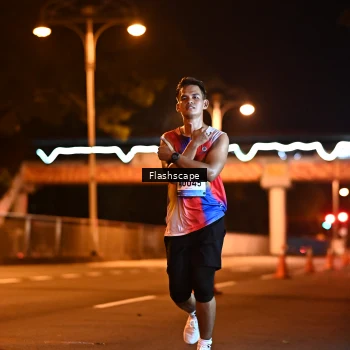 Runner Photo 1503702